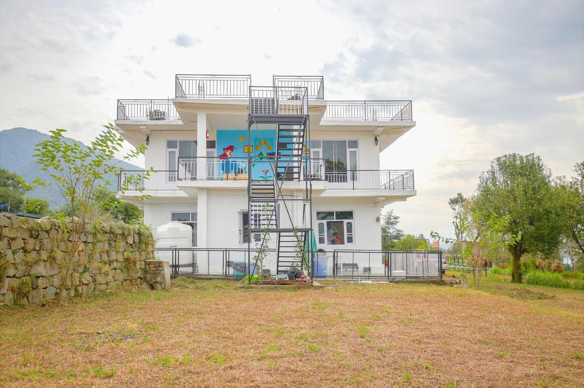 Albergue The Bunksters Bir Exterior foto