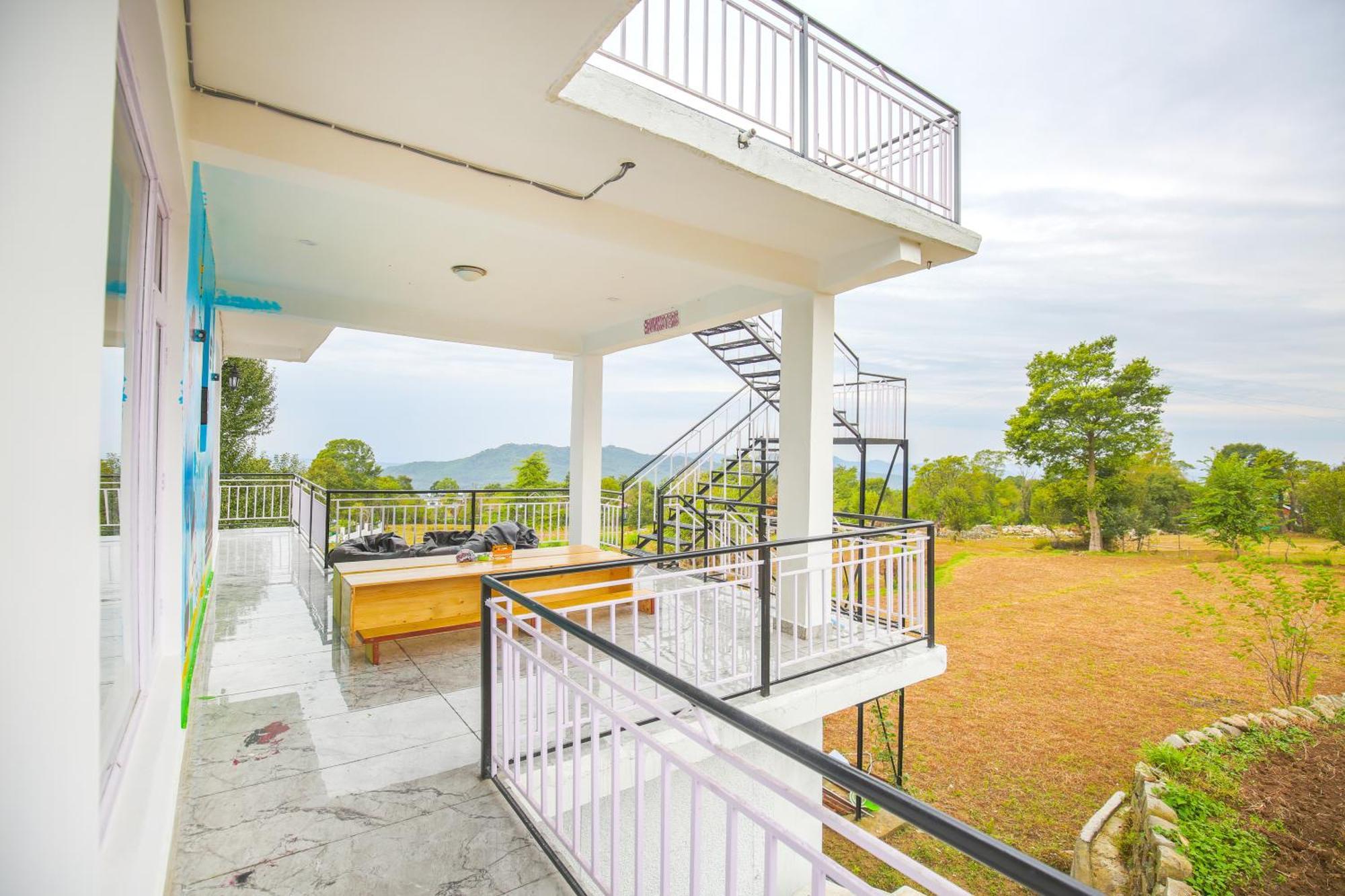 Albergue The Bunksters Bir Exterior foto